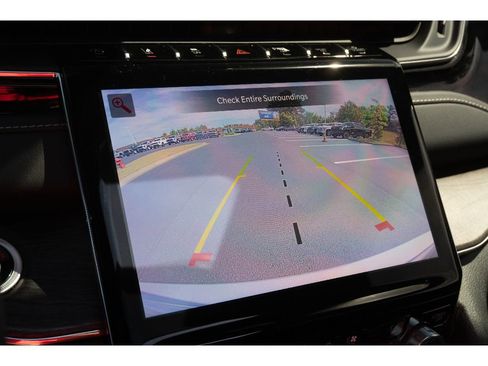Used 2023 Jeep Grand Cherokee Overland RWD image 24