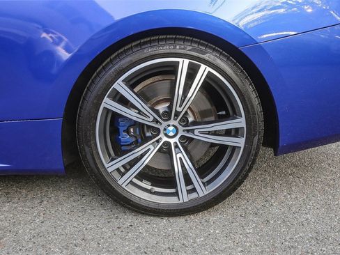 Used 2021 BMW M440i Convertible image 10