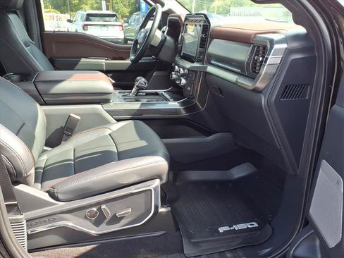 Certified 2022 Ford F150 Lariat w/ Equipment Group 502A High image 22