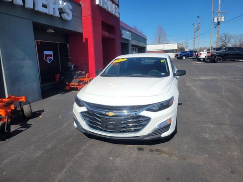 Used 2020 Chevrolet Malibu LS image 6