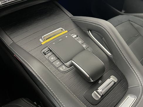 Used 2025 Mercedes-Benz GLE 53 AMG 4MATIC Coupe image 33