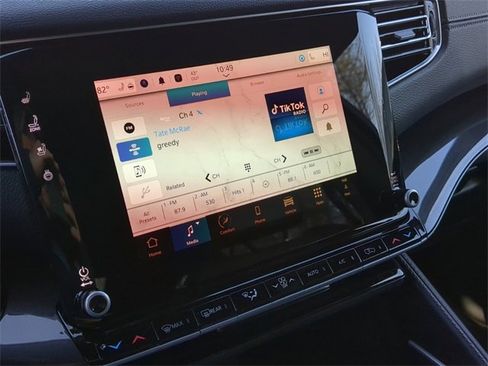 New 2024 Jeep Wagoneer 4WD w/ Premium Group I image 27