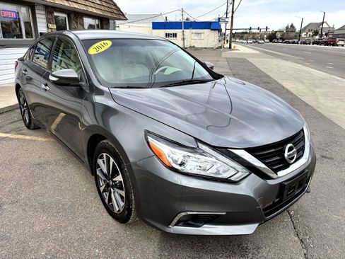 Used 2016 Nissan Altima 2.5 SL image 9