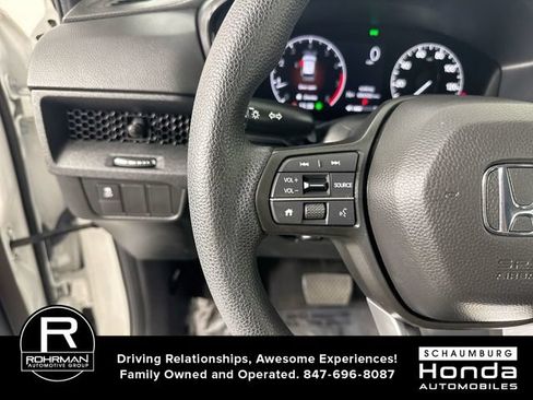 Used 2025 Honda CR-V LX image 12