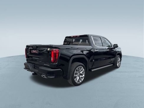 New 2026 GMC Sierra 1500 Denali AWD/4WD image 9