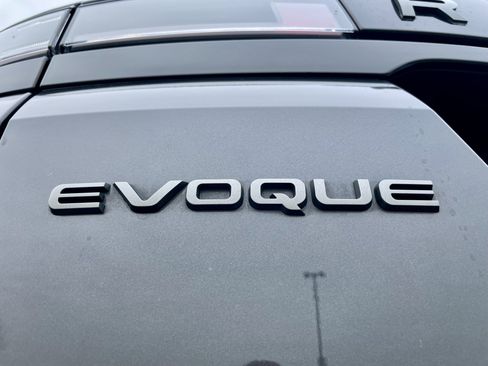 Certified 2024 Land Rover Range Rover Evoque Dynamic SE image 33