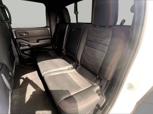 Certified 2022 Nissan Frontier Pro-X RWD image 19