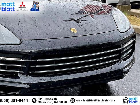Used 2022 Porsche Cayenne Platinum Edition image 31