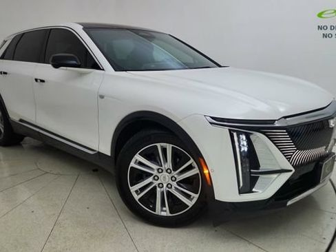 Used 2024 Cadillac Lyriq Tech w/ Driver Assist Package RWD image 1