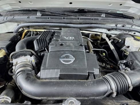 Used 2018 Nissan Frontier SV image 31