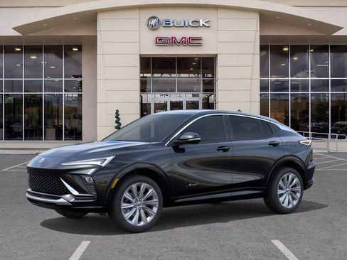 New 2025 Buick Envista Avenir image 2