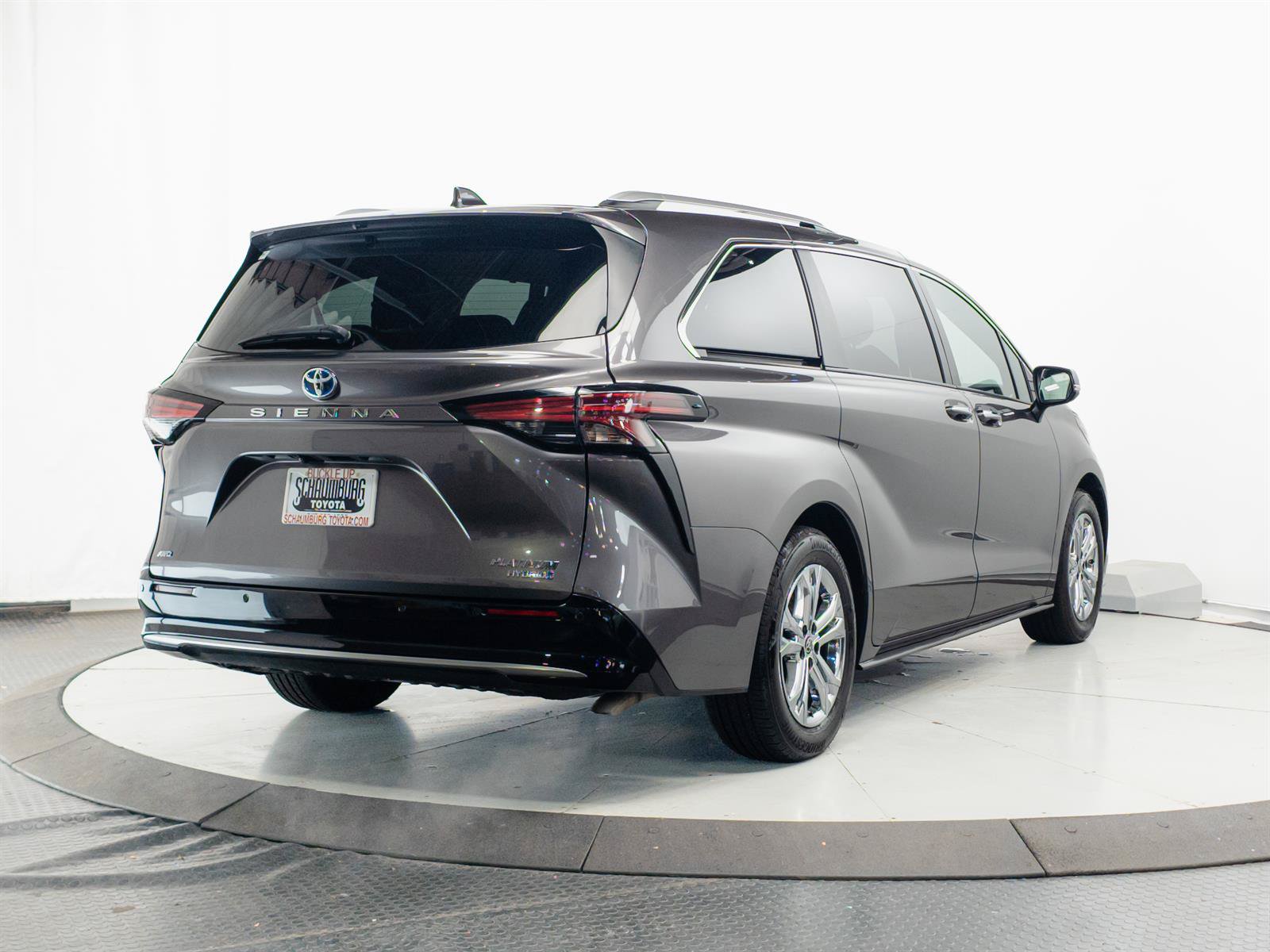 Certified 2023 Toyota Sienna Platinum AWD/4WD image 13