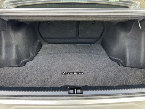 Used 2023 Lexus IS 300 w/ Comfort Package RWD image 19