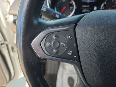 Used 2022 Chevrolet Traverse Premier AWD/4WD image 13