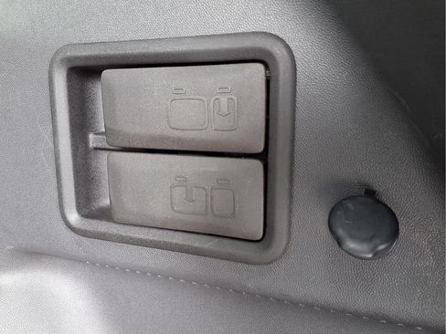 Used 2020 GMC Terrain SLT w/ Elevation Edition FWD image 23