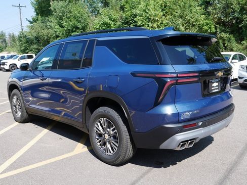 New 2026 Chevrolet Traverse LT w/ Enhanced Driving Package image 5