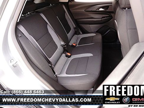 New 2026 Chevrolet TrailBlazer LT w/ Driver Confidence Package FWD image 16