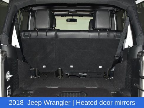 Used 2018 Jeep Wrangler Unlimited Rubicon w/ Cold Weather Group AWD/4WD image 25
