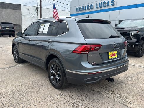 Used 2022 Volkswagen Tiguan SE AWD/4WD image 7