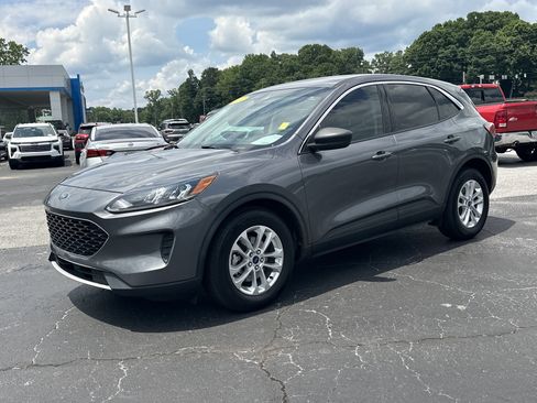 Used 2022 Ford Escape SE FWD image 4