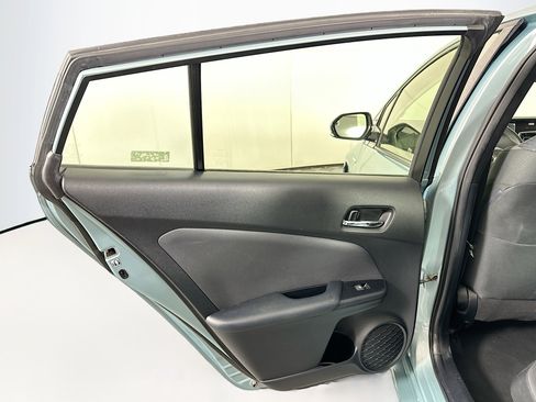 Used 2016 Toyota Prius Two image 24