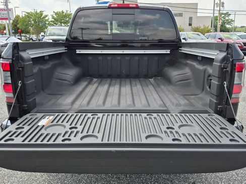 Used 2023 Nissan Frontier PRO-4X w/ Pro Convenience Package AWD/4WD image 20