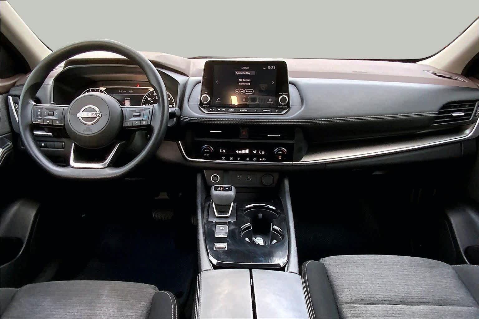 Used 2023 Nissan Rogue SV FWD image 15