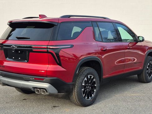 New 2026 Chevrolet Traverse Z71 w/ Driver Confidence Package image 16