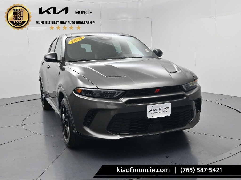 Used 2024 Dodge Hornet R/T Plus w/ R/T Blacktop Package AWD/4WD image 2
