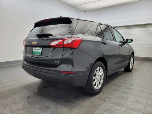 Used 2021 Chevrolet Equinox LS image 9