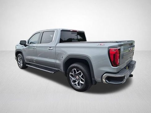 Used 2024 GMC Sierra 1500 SLT w/ SLT Premium Plus Package AWD/4WD image 8