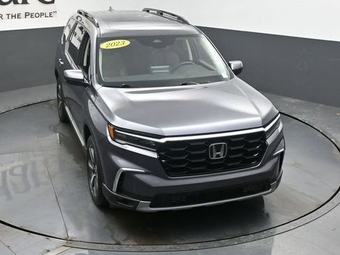 Used 2023 Honda Pilot Touring image 47