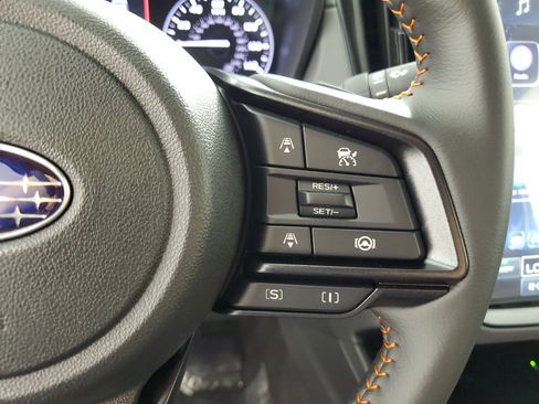 New 2025 Subaru Crosstrek 2.5i Limited w/ Crosstrek Mirror Package image 25