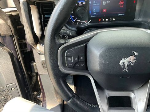 Used 2021 Ford Bronco Wildtrak AWD/4WD image 13
