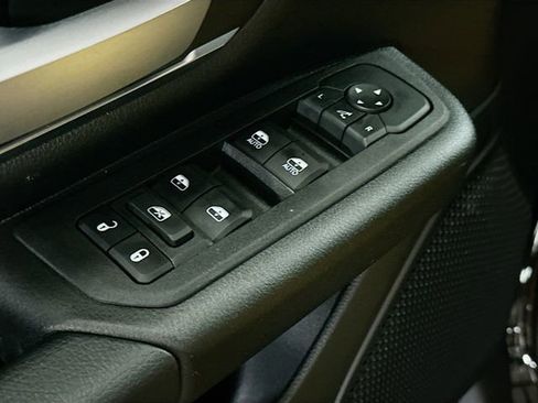 New 2026 RAM 1500 Big Horn w/ Night Edition image 18