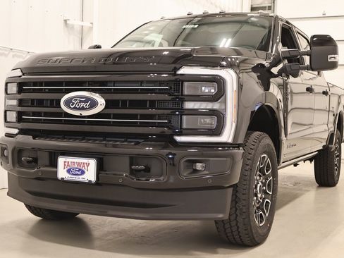 New 2026 Ford F250 Platinum image 4