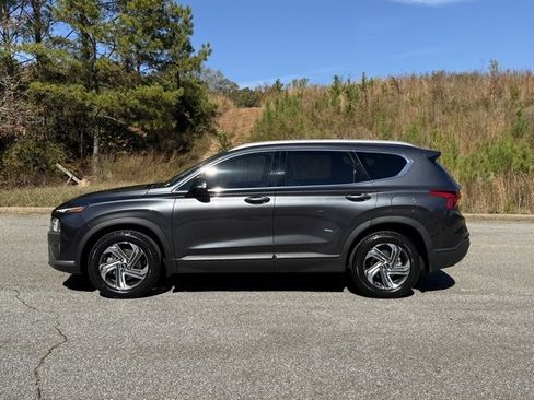 Used 2023 Hyundai Santa Fe SEL image 3