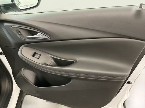 Used 2025 Buick Encore GX Preferred image 32