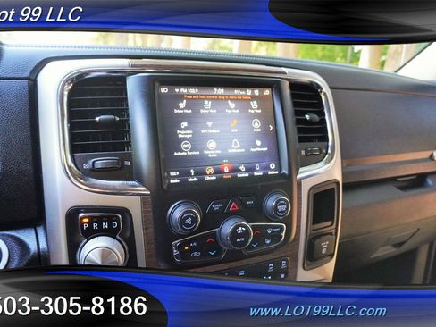 Used 2019 RAM 1500 Laramie w/ Convenience Group AWD/4WD image 21