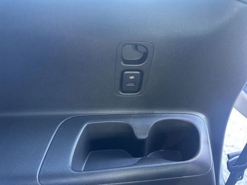 Used 2023 Buick Enclave Essence w/ Experience Buick Package image 34