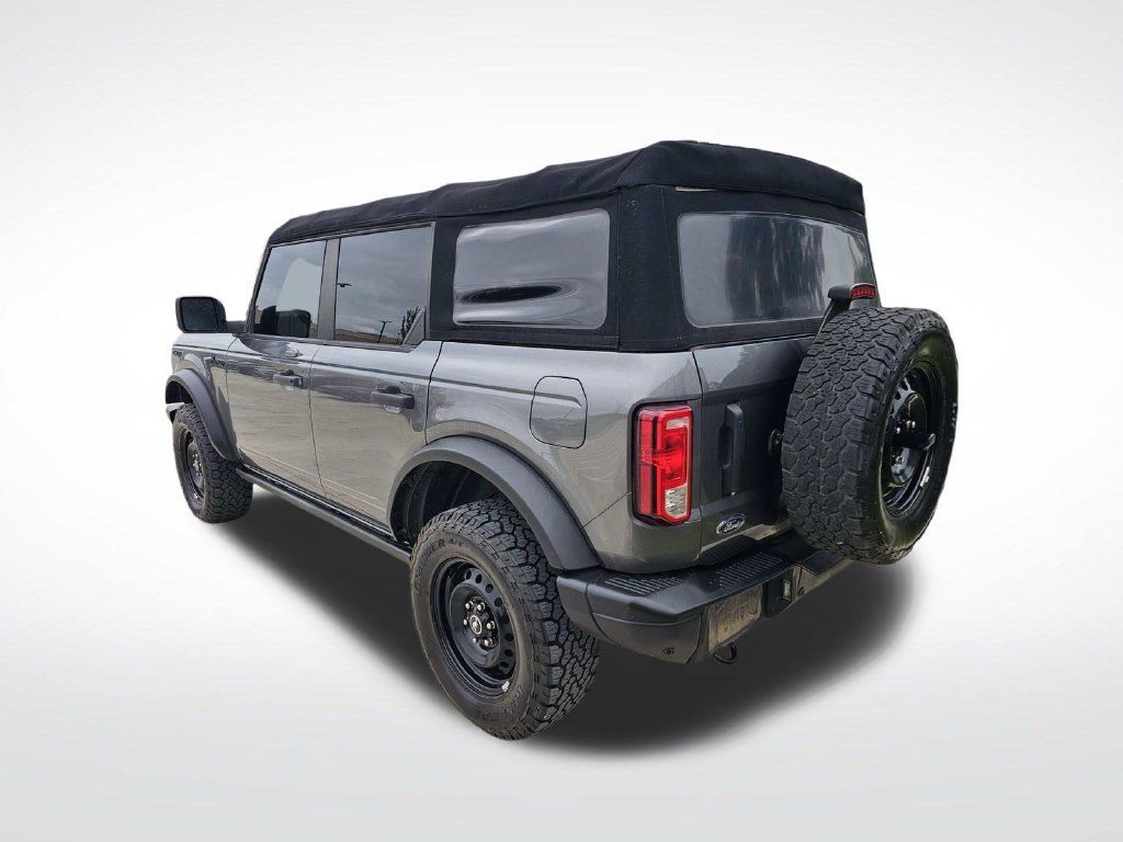 Used 2022 Ford Bronco Black Diamond AWD/4WD image 15