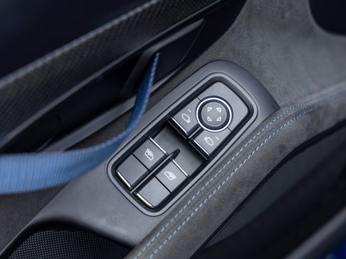 Used 2023 Porsche 718 Cayman GT4 RS image 31