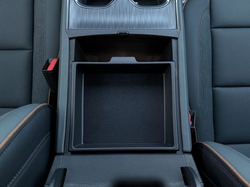 New 2026 GMC Acadia AT4 w/ Luxury Package image 21