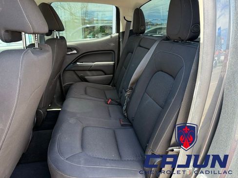 Used 2017 GMC Canyon SLE RWD image 15