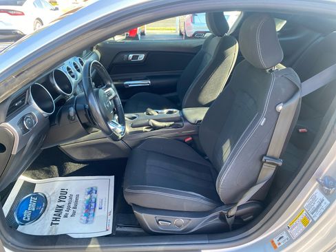 Used 2019 Ford Mustang GT w/ Black Accent Package image 9