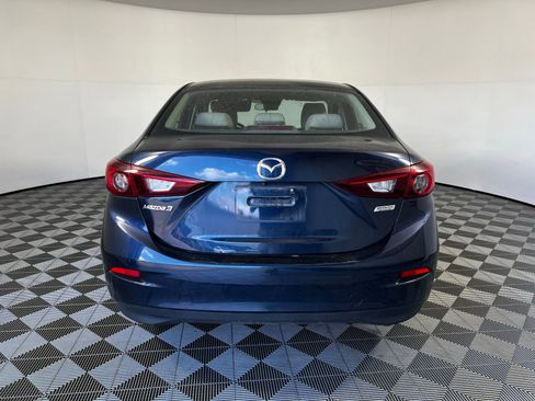 Used 2018 MAZDA MAZDA3 Sport FWD image 6