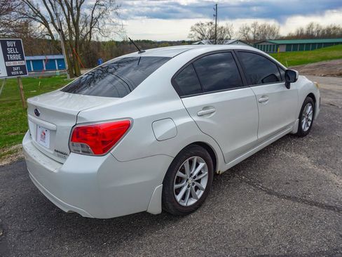 Used 2013 Subaru Impreza 2.0i Premium w/ All-Weather Pkg image 3