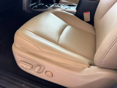 Used 2016 Toyota 4Runner SR5 Premium RWD image 19