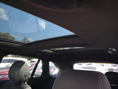 Certified 2022 Mercedes-Benz GLC 300 4MATIC image 14