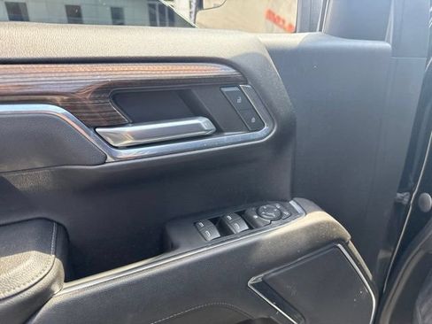 Used 2023 Chevrolet Silverado 1500 LT AWD/4WD image 26
